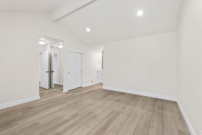 Building Photo - 17267 James Lex Ln