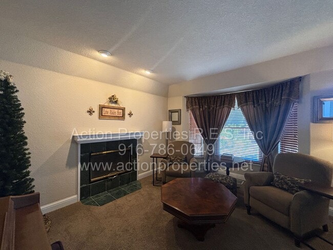 Building Photo - 4726 Abbey Hill