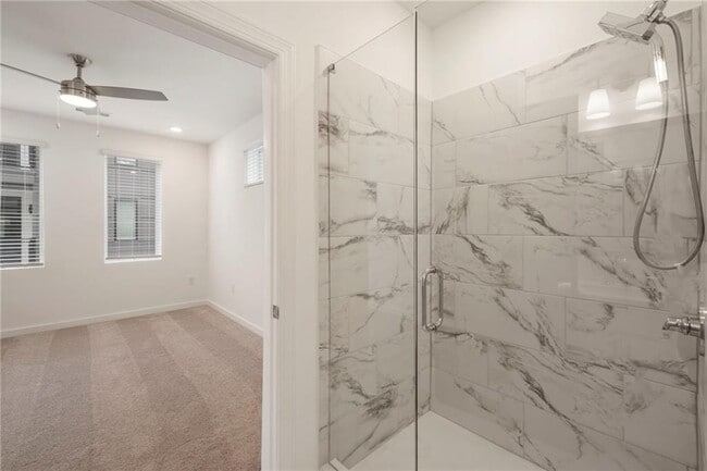 Building Photo - 388 Pratt Dr SE