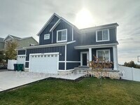 Building Photo - 1028 E Bigelow Ave