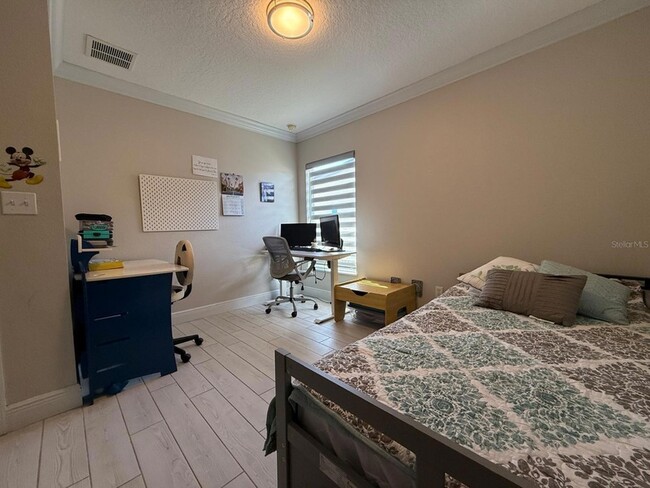 Building Photo - 4706 Doral Pointe Dr