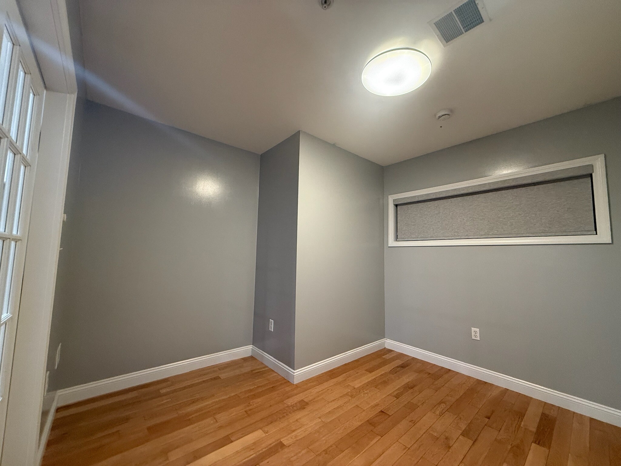 Building Photo - 99 Chestnut St