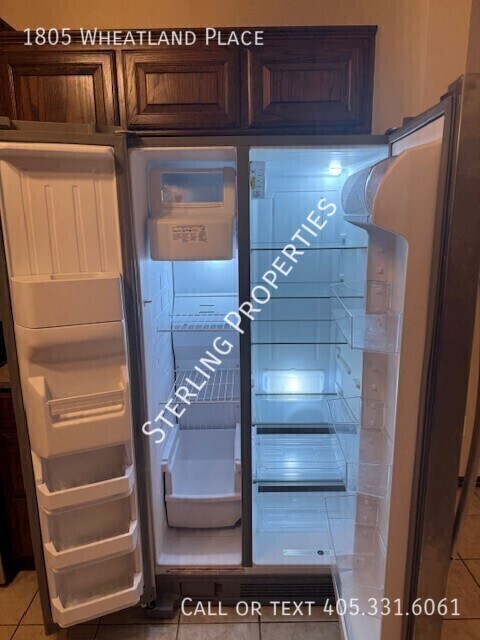 Building Photo - 1805 Wheatland Pl