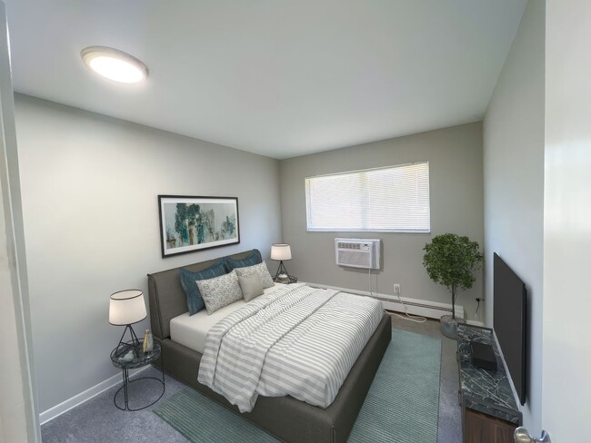 Interior Photo - 3188-3192 Sashabaw Rd.