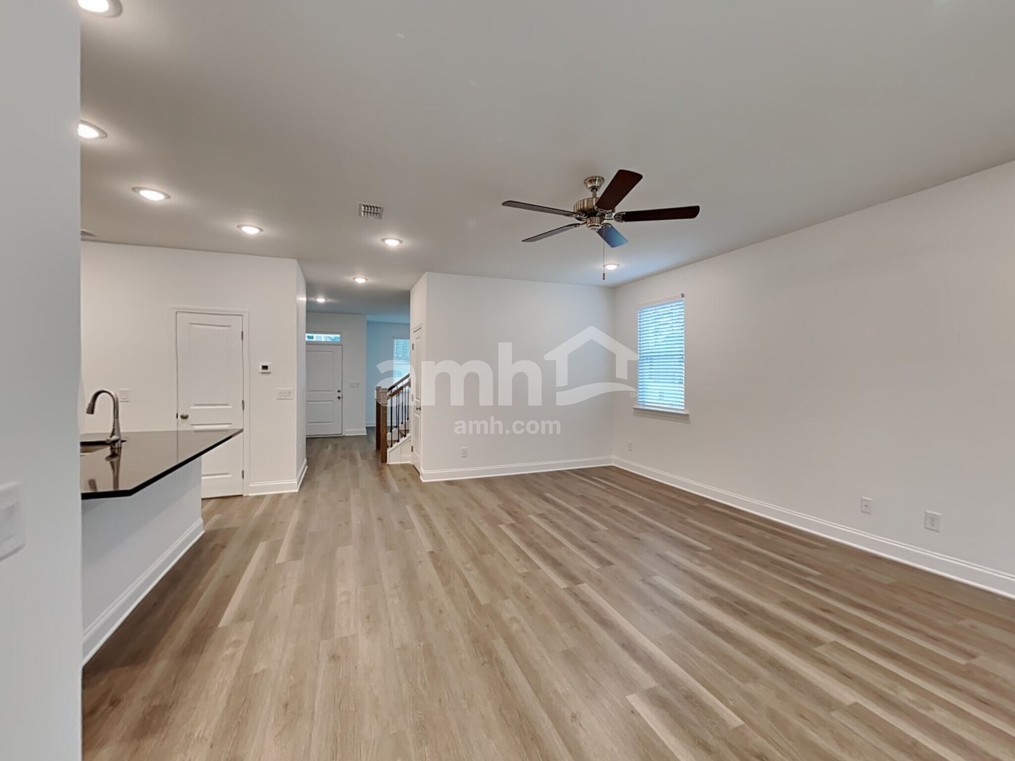 Building Photo - 228 Sapling Way