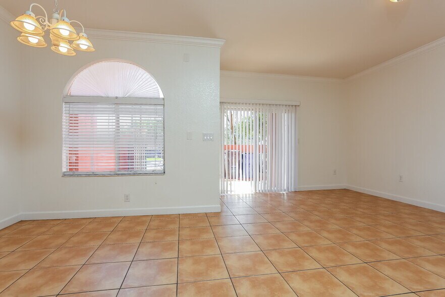 Building Photo - 2998 NW 36th Ter