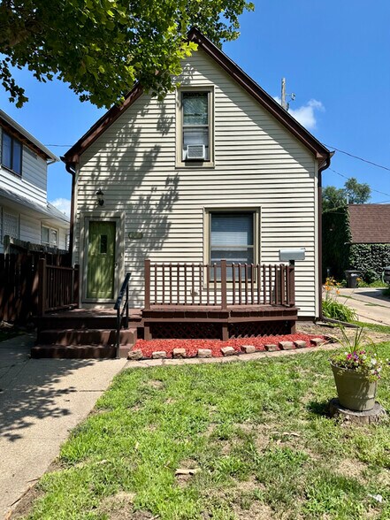 Primary Photo - 3059 Hanscom Blvd