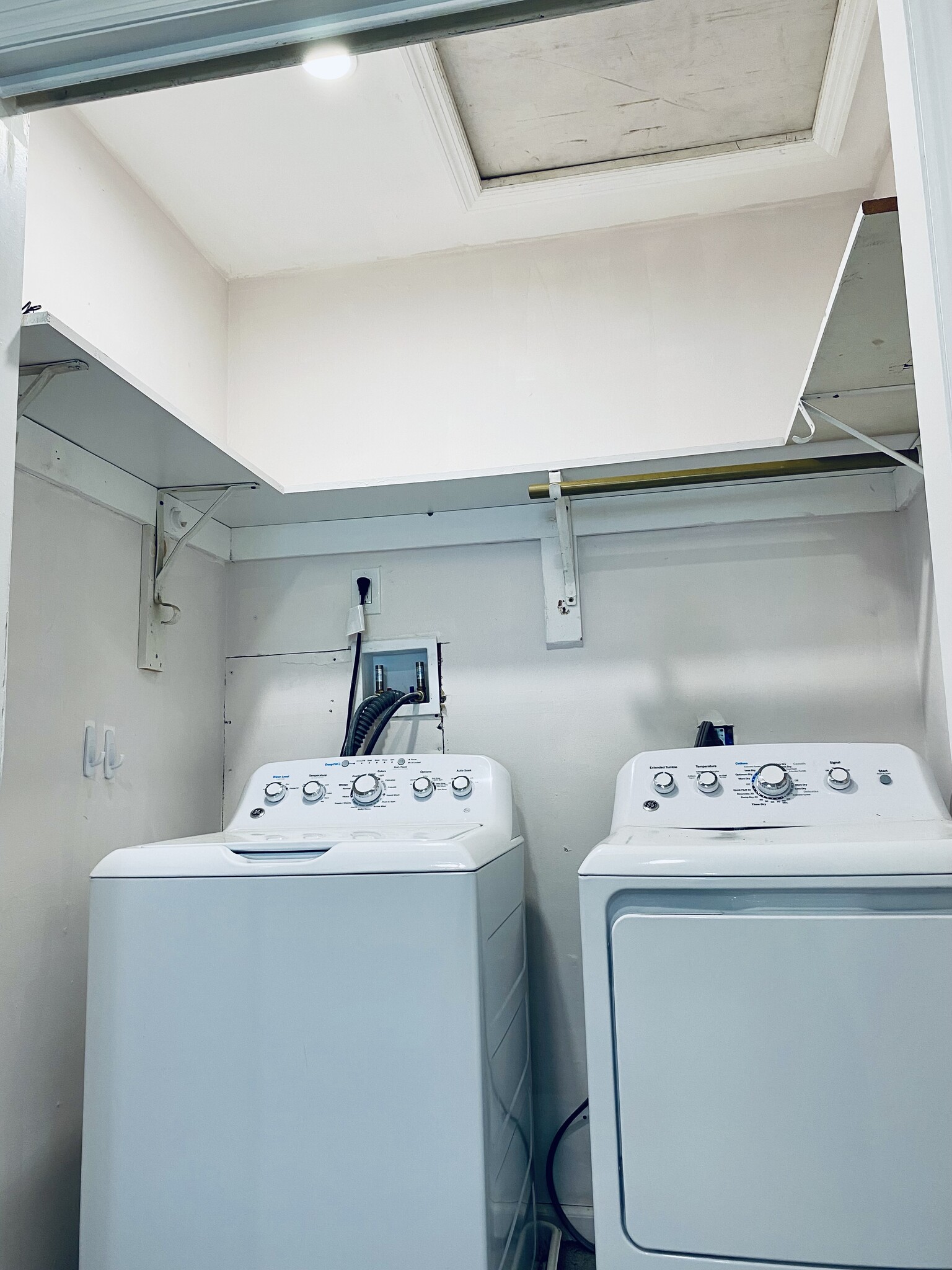 Building Photo - 17 Aldrich St