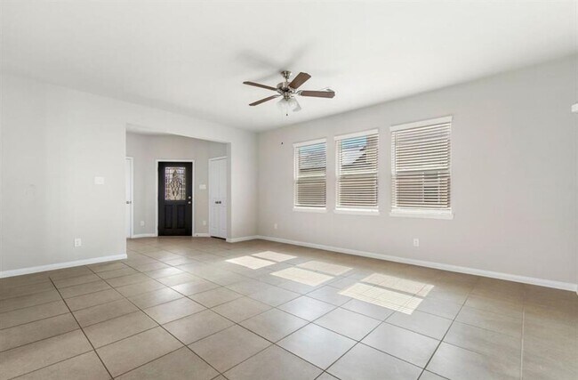 Building Photo - 6222 Prince Pl Dr