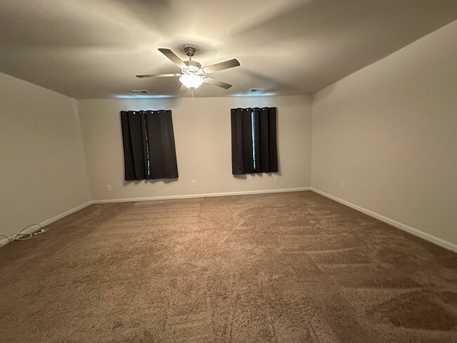 Building Photo - 757 Lambeth Ln