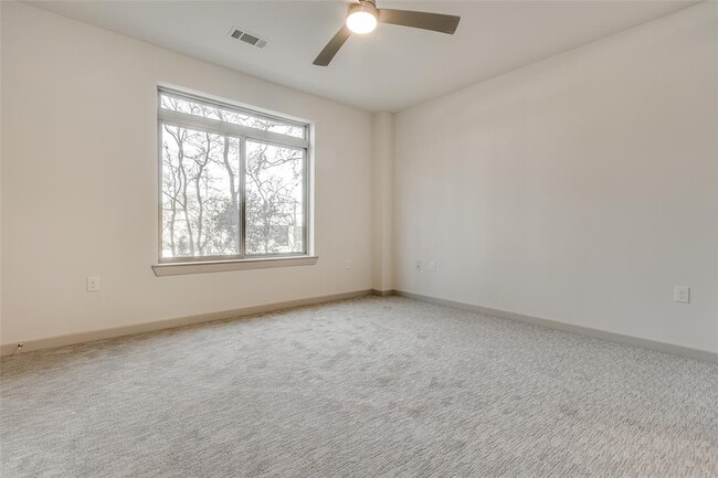 Building Photo - 3600 S Lamar Blvd