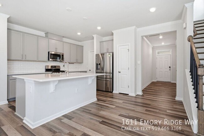 Building Photo - 1611 Emory Ridge Way