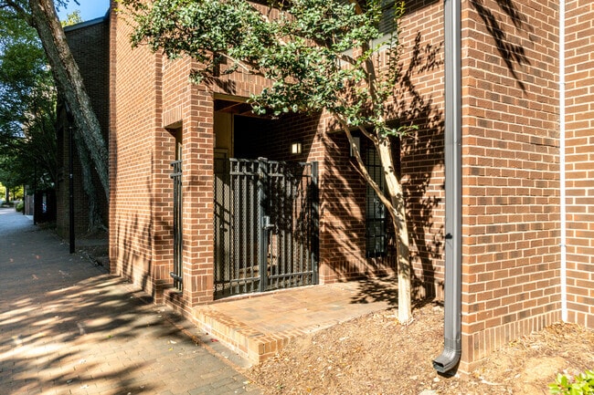 Building Photo - Davidson Square Apartments