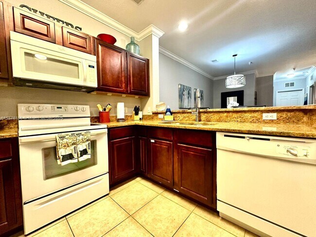 Building Photo - 1301 Tuscan Terrace