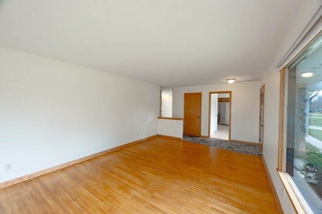 Building Photo - 2428 S Root River Pkwy