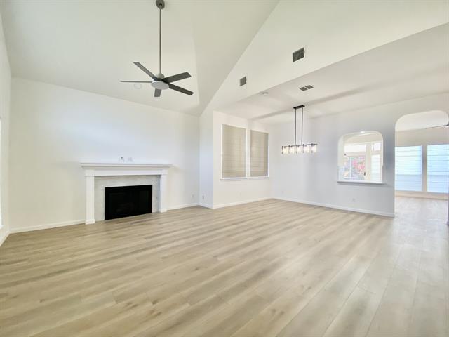 Building Photo - 1909 Diamond Ridge Dr