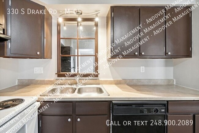 Building Photo - 330 S Drake Rd