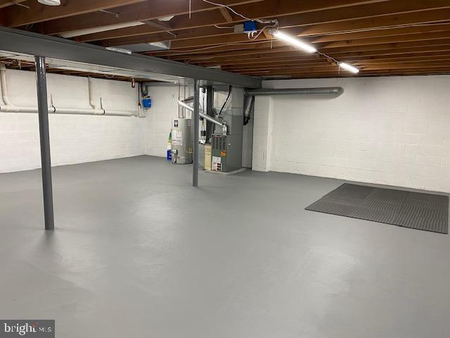 Building Photo - 227 Fairview Ave