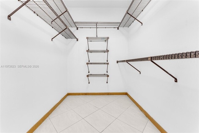 Building Photo - 15305 SW 74th Ct