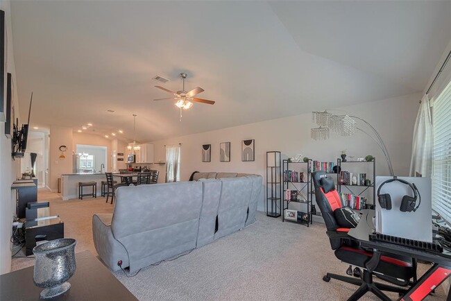 Building Photo - 5323 Vermilion Ct