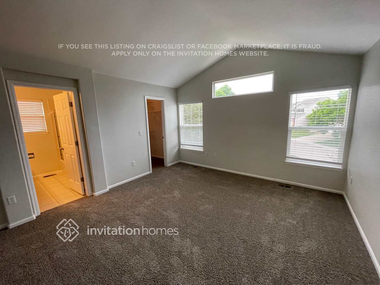 Building Photo - 4485 E Hunterwood Dr