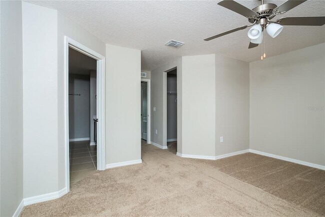 Building Photo - 367 W Aster Ct