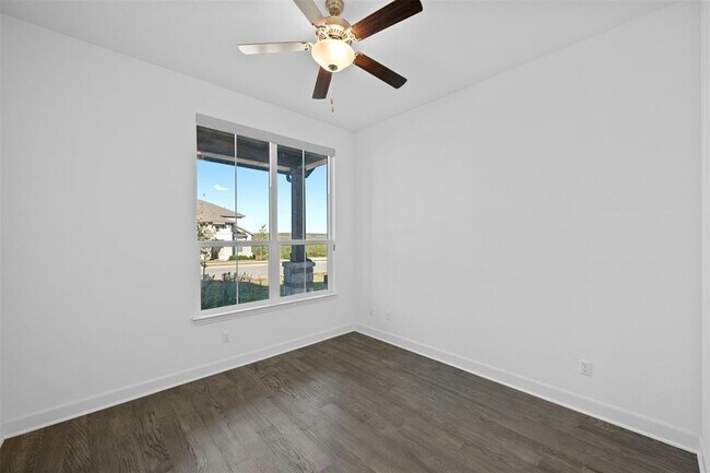 Building Photo - 5909 Cimarron Rdg Ln