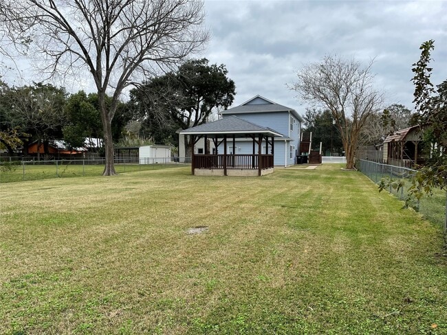 Building Photo - 1018 S Booth Ln