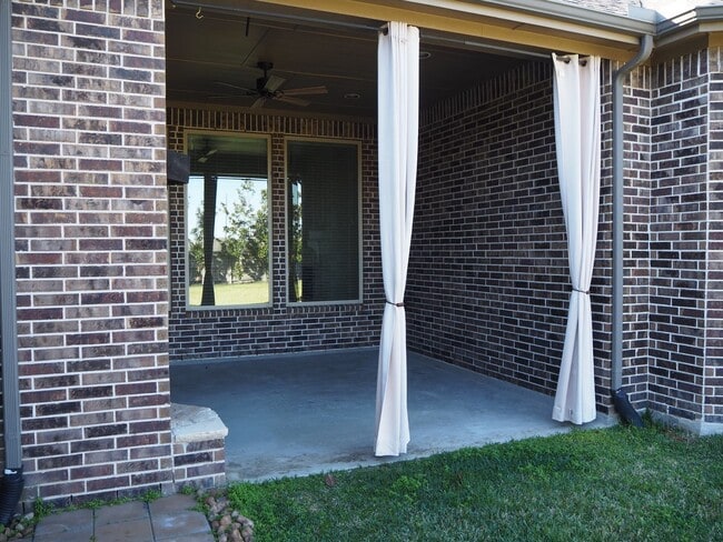 Building Photo - 2007 Greenvine Cir