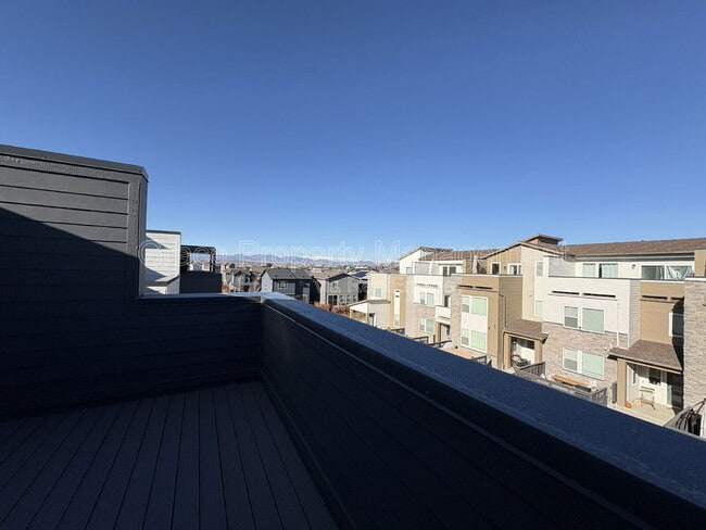 Building Photo - 2657 W 68th Pl