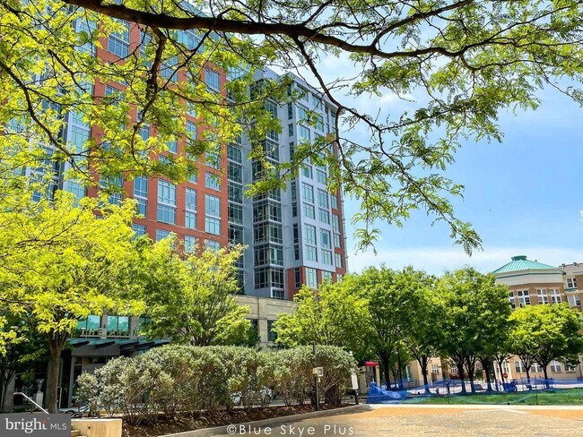 Building Photo - 1781 Jonathan Way