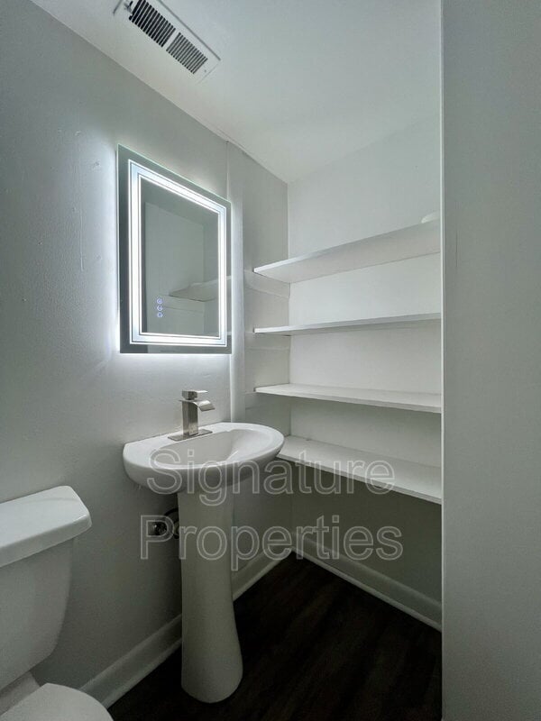 Building Photo - 1010 Hershberger Rd NW