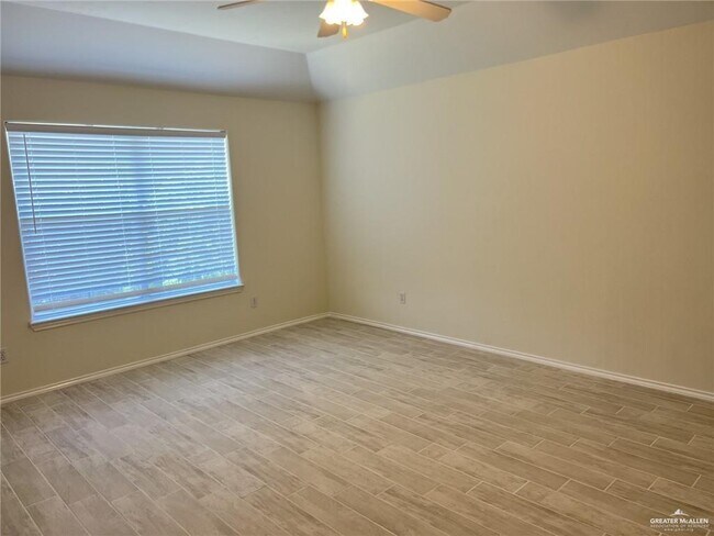 Building Photo - 3403 Santa Fe