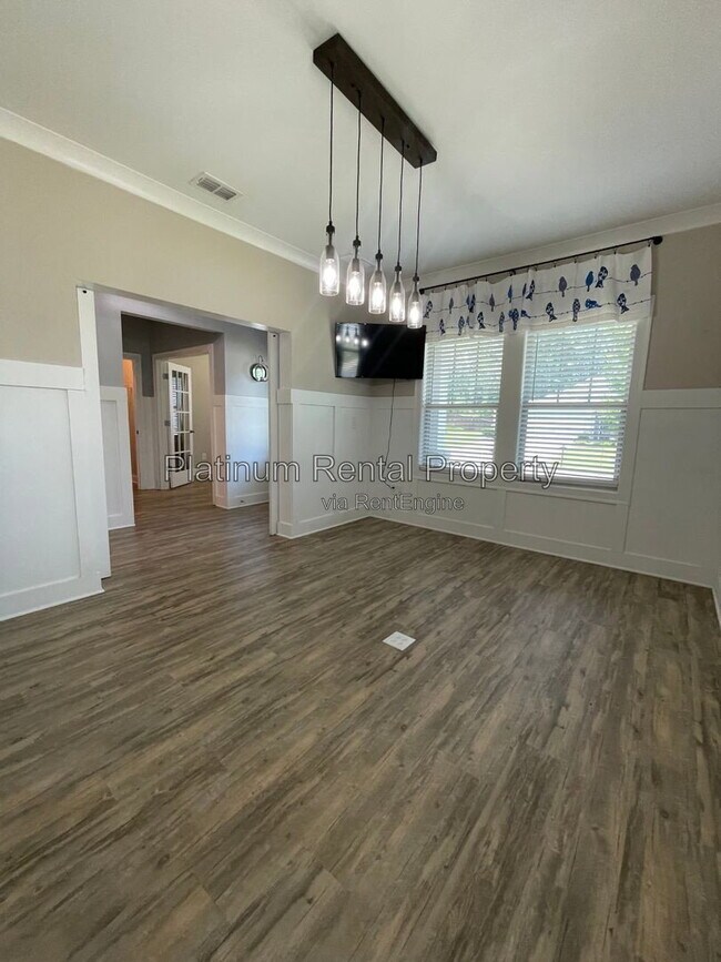 Building Photo - 3215 Summerpoint Crossing