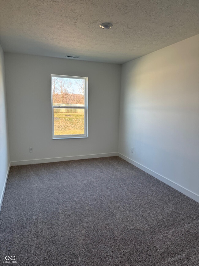 Building Photo - 15122 Farrington Rd