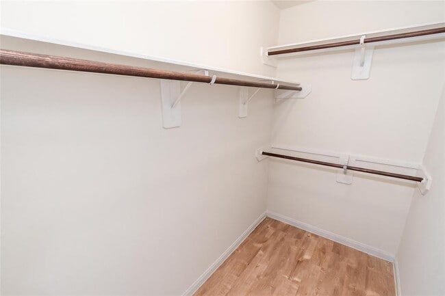 Building Photo - 5707 Long Arbor Ln
