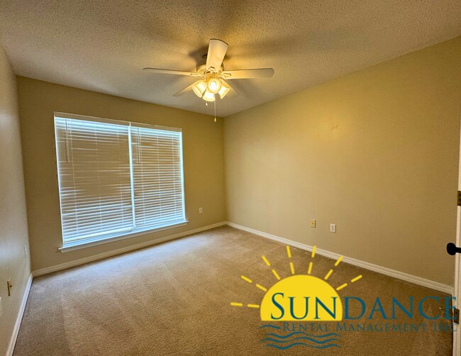 Building Photo - Spacious 4-Bedroom Home on a Quiet Cul-de-Sac!