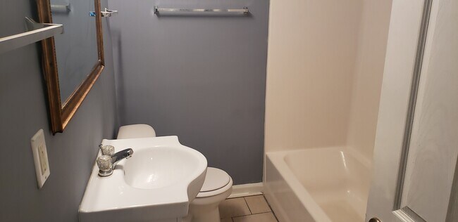 Building Photo - 3267 US Hwy 27