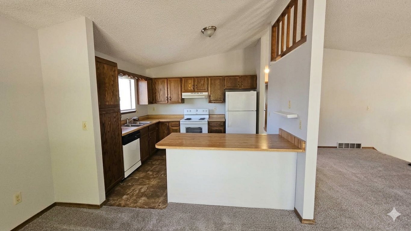 Building Photo - 5060 Horseshoe Bend St