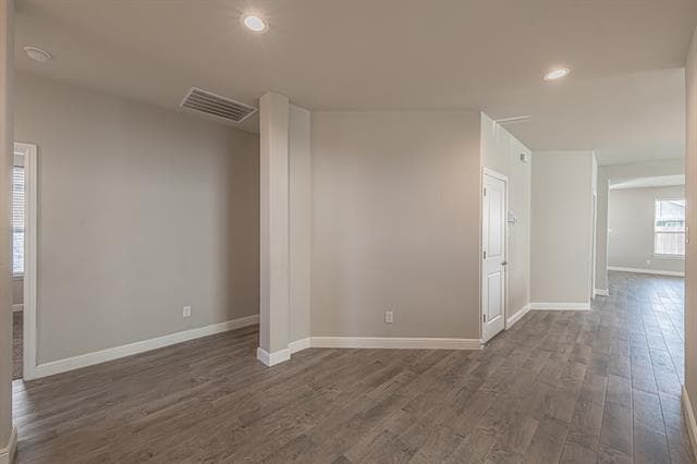 Building Photo - 209 Irish Moss Dr