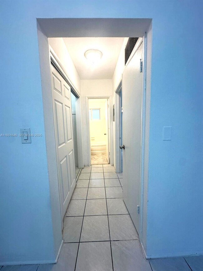 Building Photo - 7291 Gary Ave