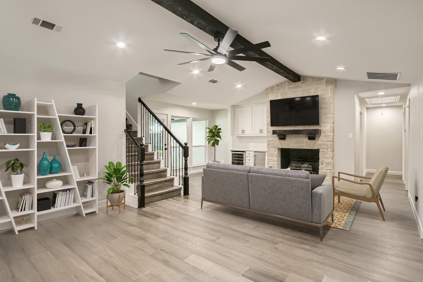 Building Photo - Charming Prestonwood home with peaceful backyard oasis