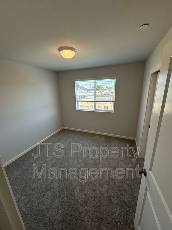 Building Photo - 47 Brookbay Way