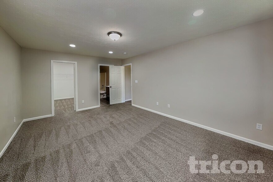 Building Photo - 176 Heartwood Hill