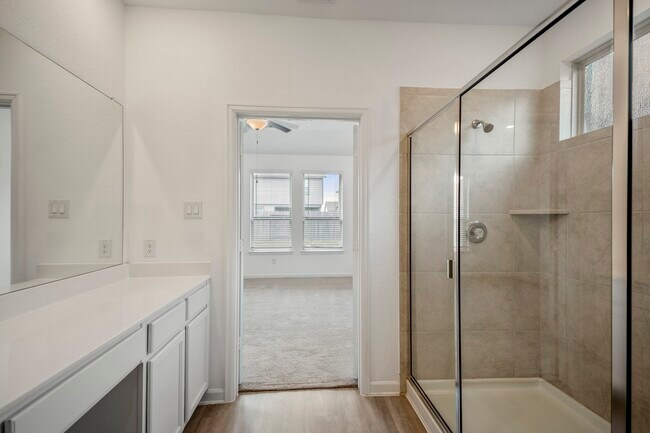 Building Photo - 4903 Chestnut Valley Ln