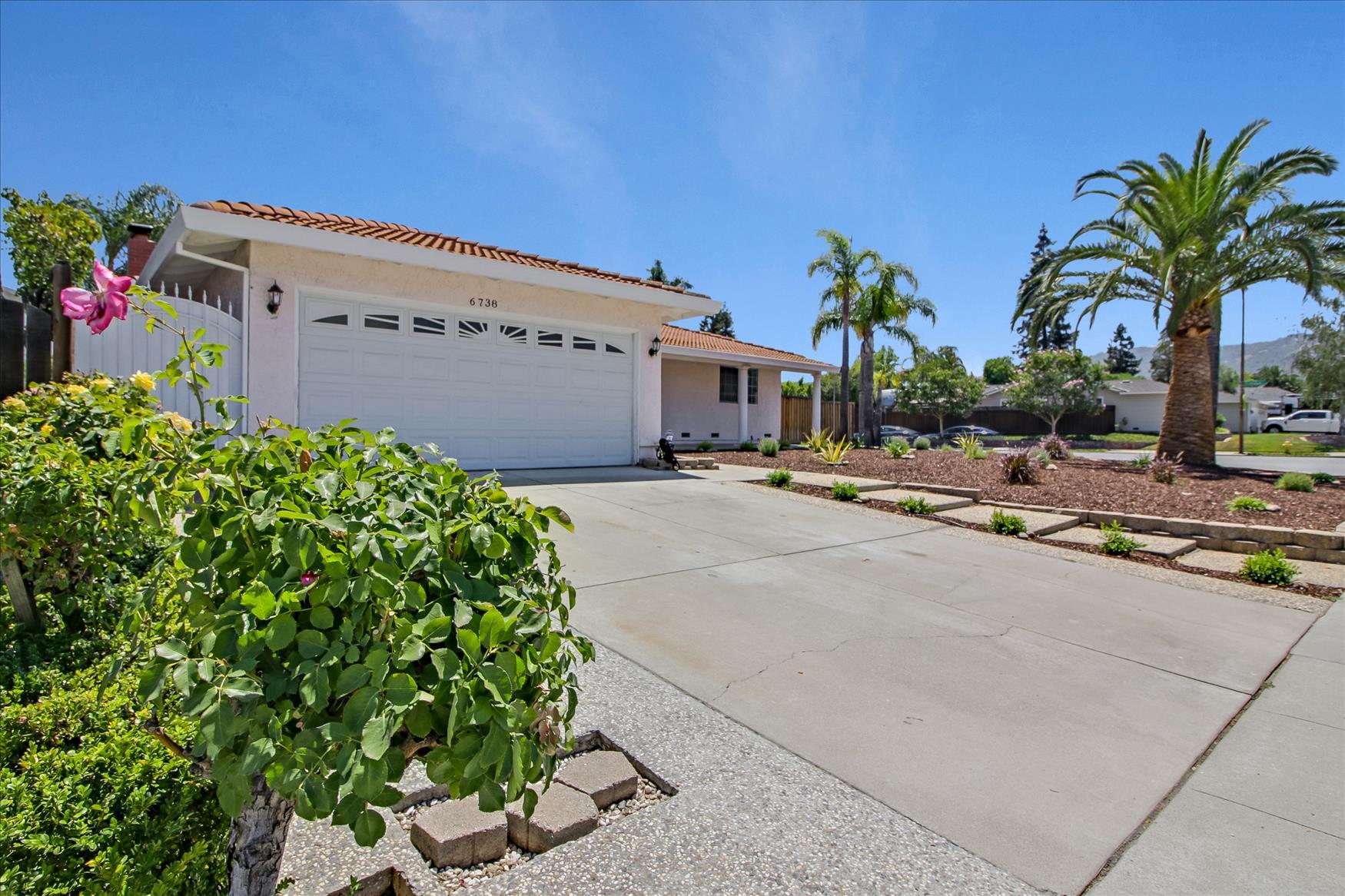 Building Photo - 6738 Tannahill Dr