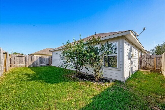 Building Photo - 5119 Ivy Fair Way