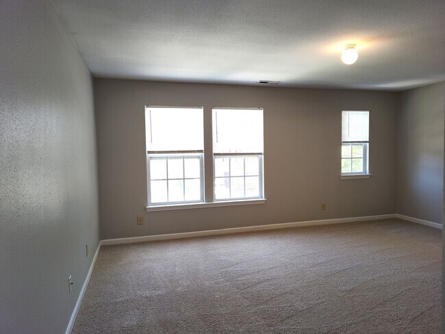Building Photo - 2726 Red Squirrel Trail