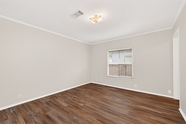 Building Photo - 11918 Greensbrook Forest Dr