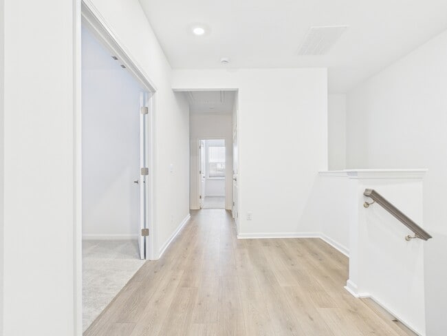 Building Photo - 5511 Wolfpack Aly